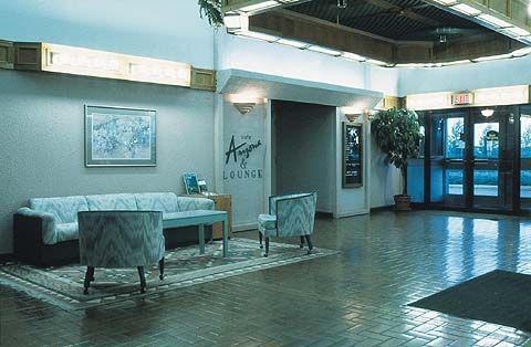 Heritage Inn Hotel & Convention Centre - Муус Джоу Интериор снимка